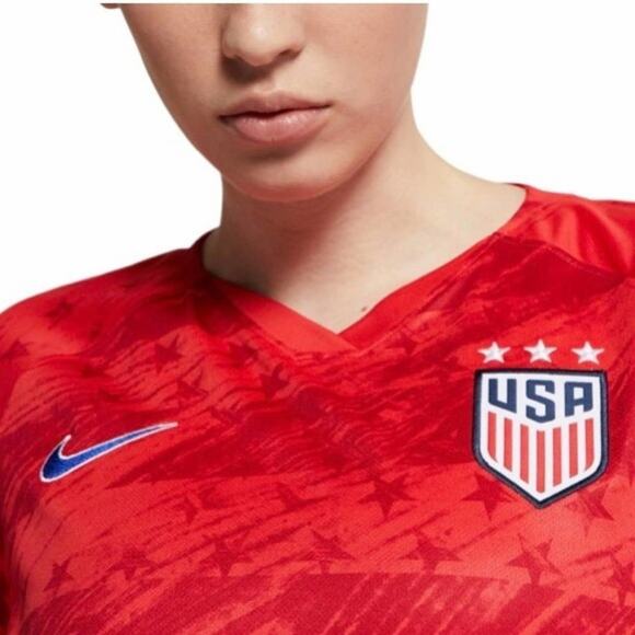 NIKE TEAM USA SOCCER Womens Small Red Jersey Shirt - Picture 3 of 9